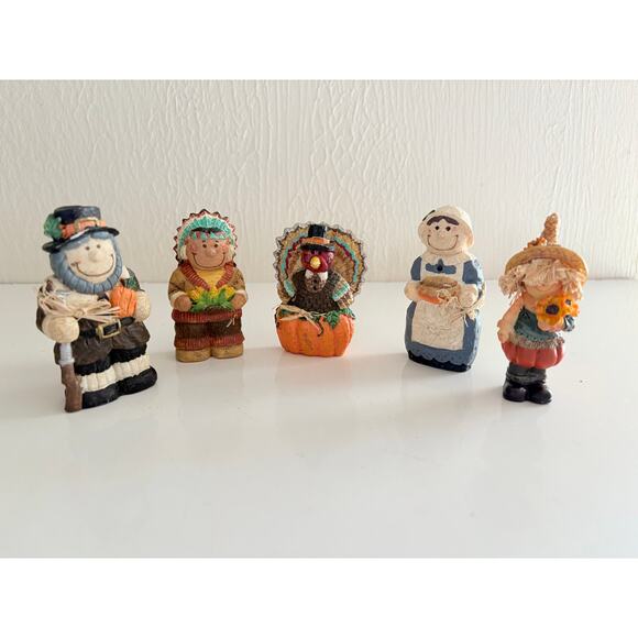 Thanksgiving Figurines Set Pilgrim Turkey Native Scarecrow Decor Fall - Picture 1 of 5
